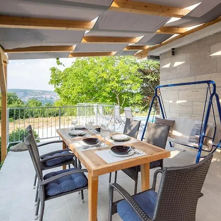 Villa Ana-marija *